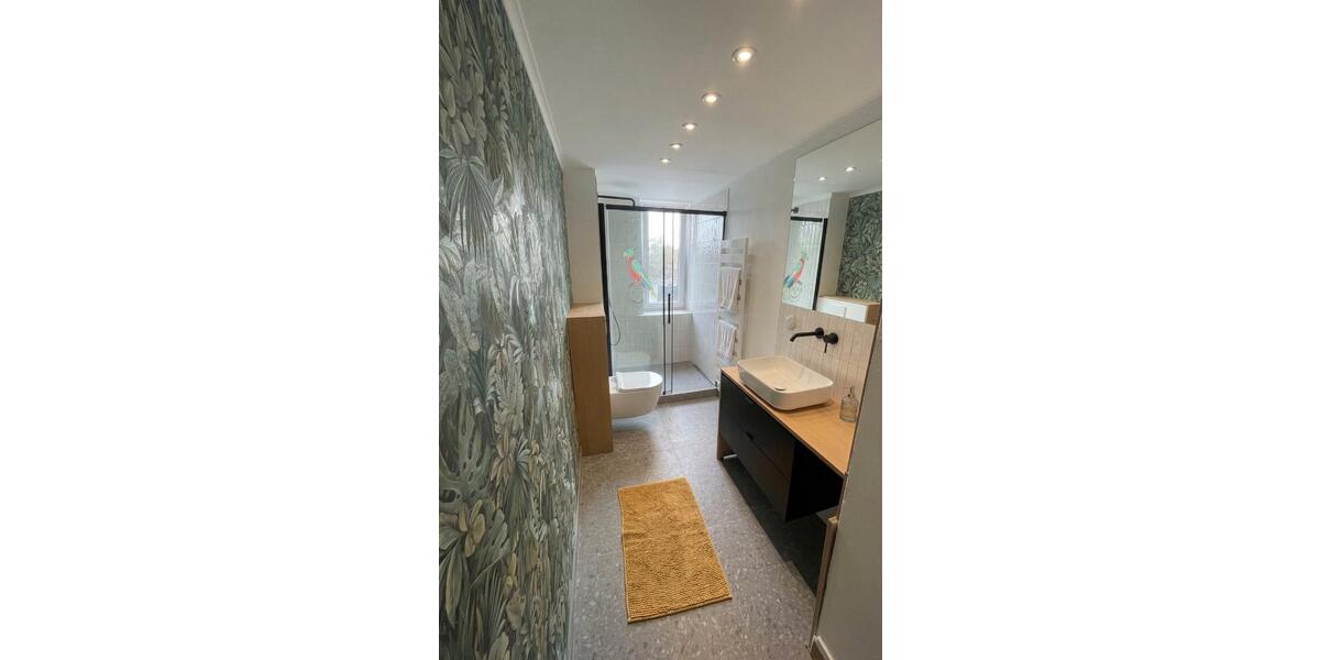 Etagenwohnung Mönchengladbach Süd - 4 Zimmer, 108 m&sup2;, 1.100&euro; | Angebot:26020386