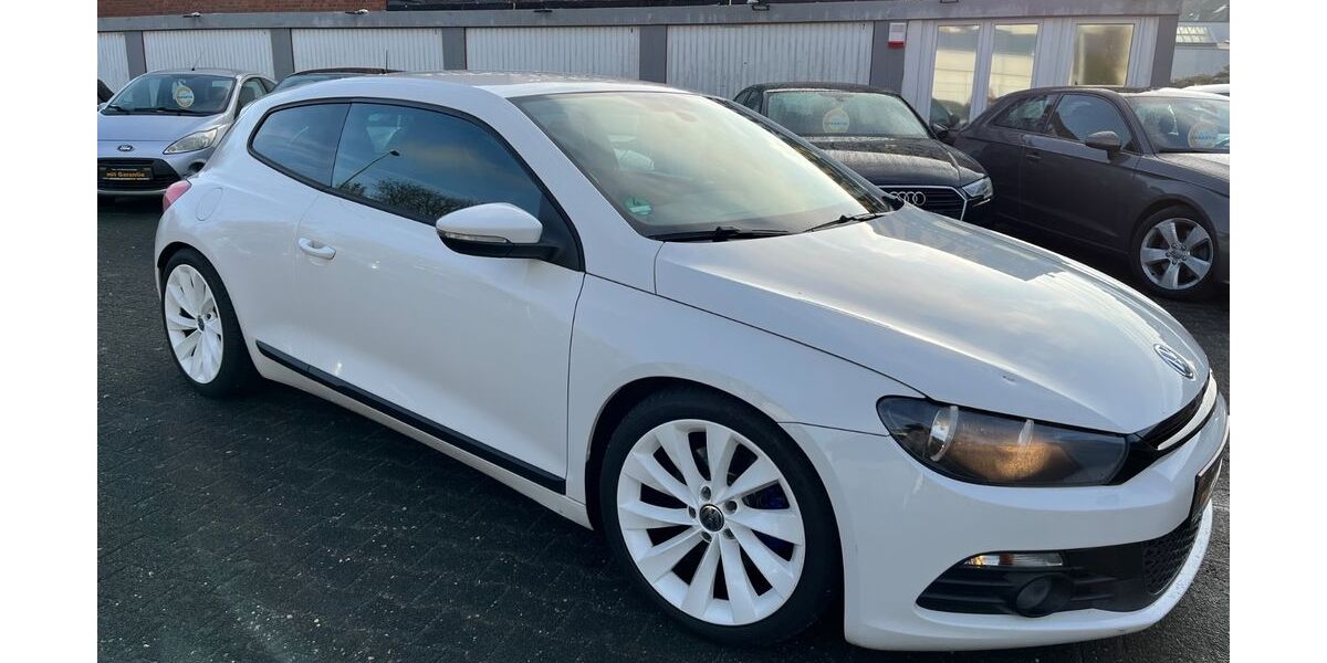 VW Scirocco 124.500 km 10.999 &euro; Mönchengladbach 41065