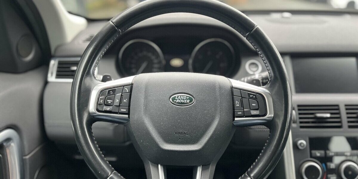Land Rover Discovery Sport SE AWD/ Automatik/ Allrad/ Leder 206.000 km 9.890 &euro; Mönchengladbach 41066