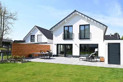 Haus Krefeld Benrad - 4 Zimmer, 130 m&sup2;, 469.999&euro; | Angebot:26190284