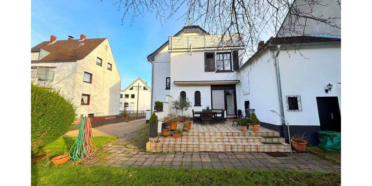 Einfamilienhaus Leverkusen Bürrig - 7 Zimmer, 160 m&sup2;, 619.500&euro; | Angebot:25665877