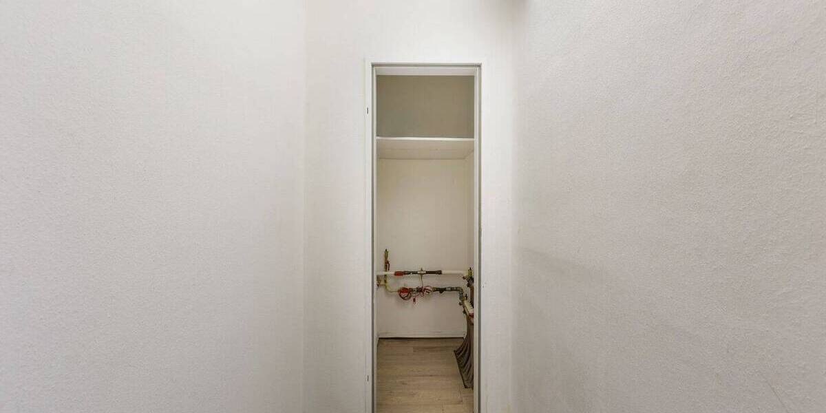 Etagenwohnung Düsseldorf Ludenberg - 2 Zimmer, 80 m&sup2;, 299.000&euro; | Angebot:26204335