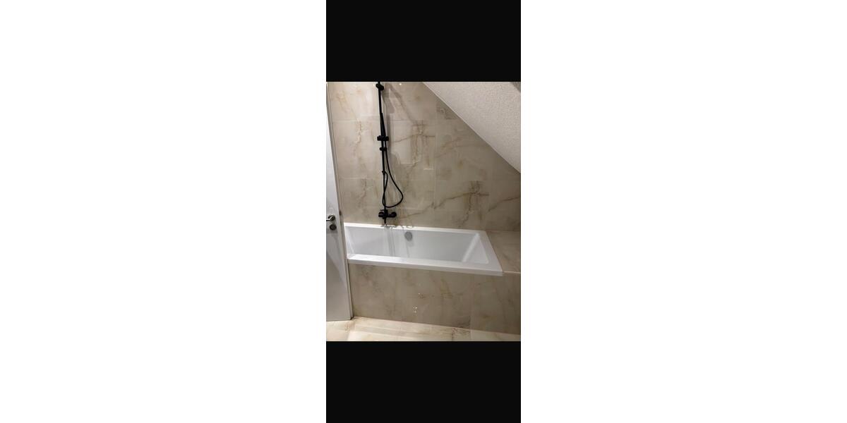 Dachgeschoßwohnung Krefeld Benrad - 2 Zimmer, 65 m&sup2;, 850&euro; | Angebot:25443990