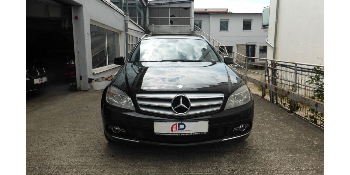 Mercedes-Benz C 200 220.000 km 5.500 &euro; Düsseldorf 40223