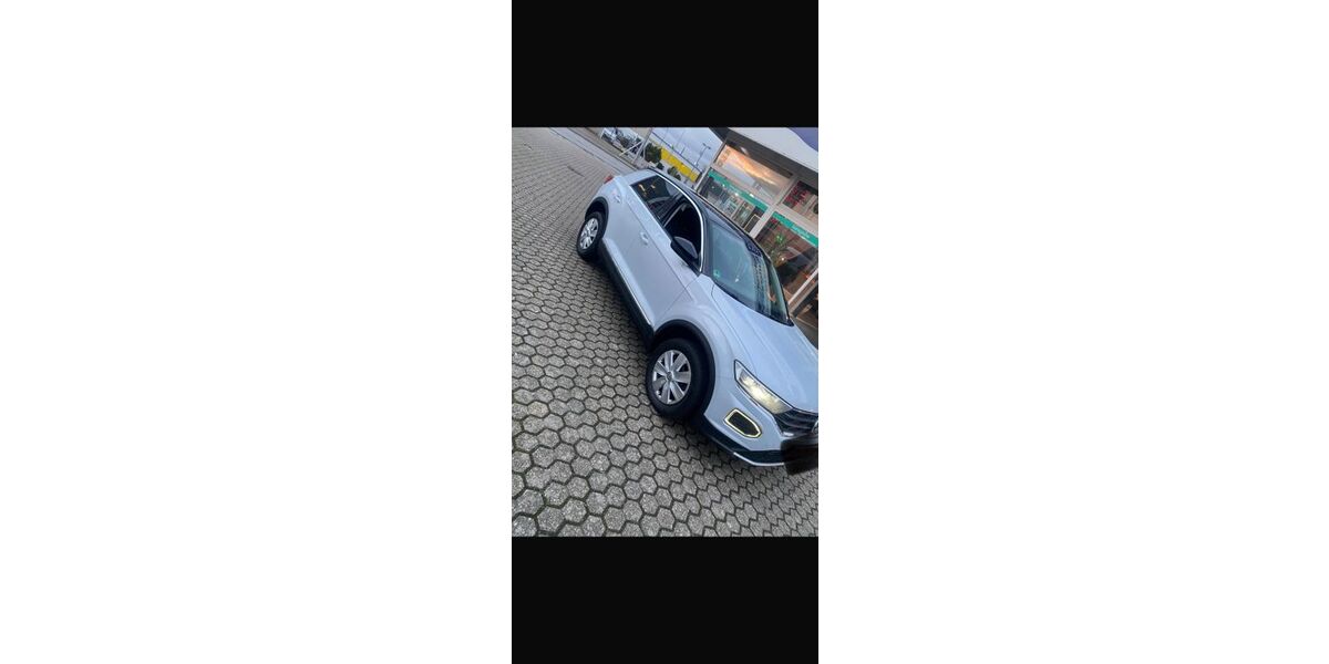 VW T-Roc 83.000 km 21.100 &euro; Wassenberg 41849