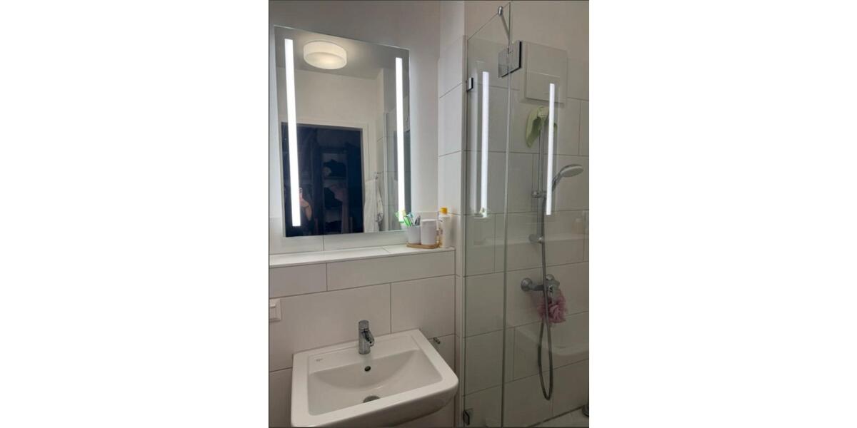 Etagenwohnung Düsseldorf Derendorf - 1 Zimmer, 21 m&sup2;, 785&euro; | Angebot:26248869
