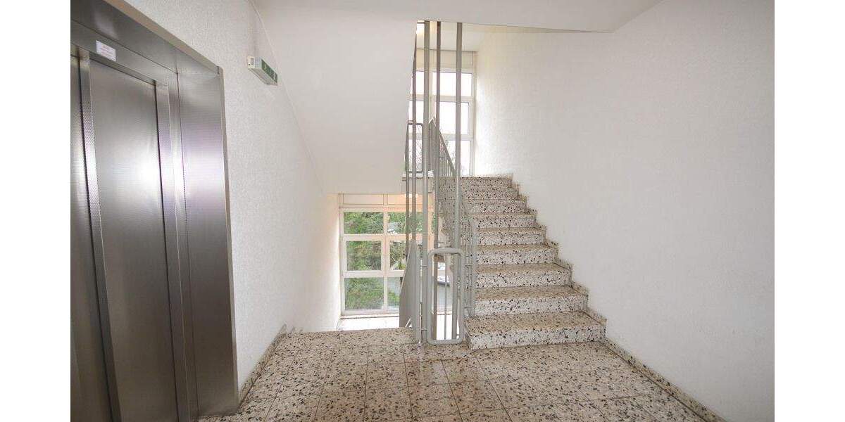 Gewerbeobjekt Mönchengladbach Eicken - 4 Zimmer, 121 m&sup2;, 972&euro; | Angebot:25665593