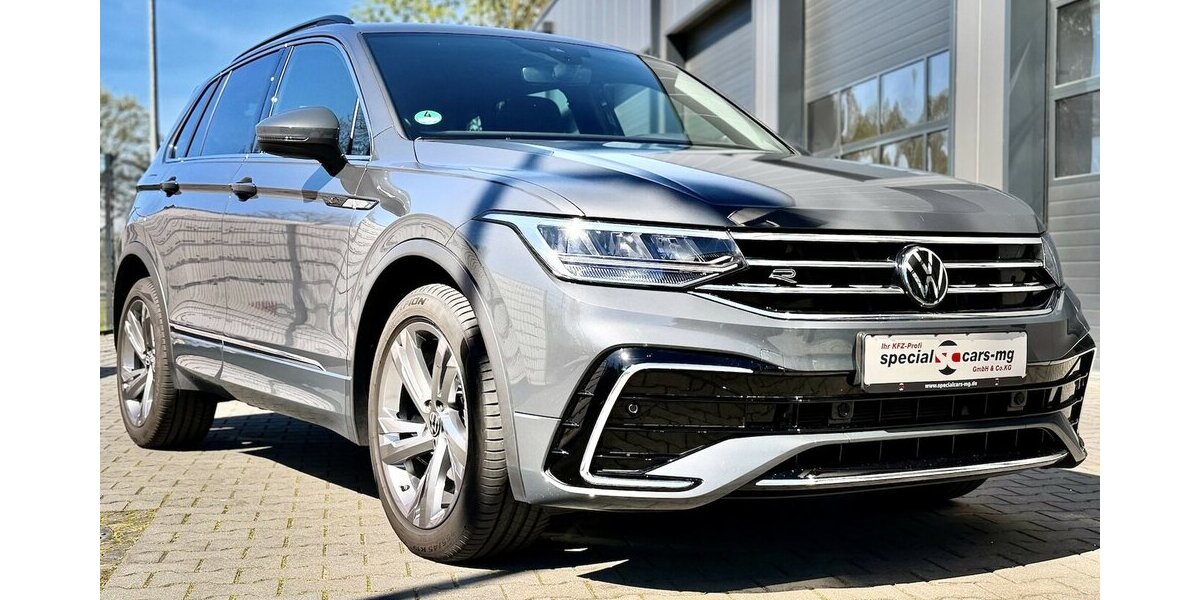 VW Tiguan R-Line / Pano / Kamera / KeylessGO 29.000 km 40.990 &euro; Mönchengladbach 41066