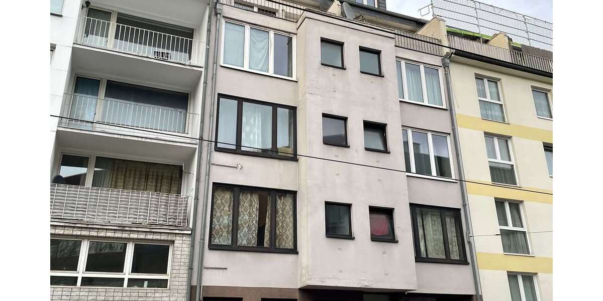 Einfamilienhaus Düsseldorf Stadtmitte - 28 Zimmer, 585 m&sup2;, 1.750.000&euro; | Angebot:24018109