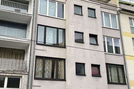 Haus Düsseldorf Stadtmitte - 28 Zimmer, 585 m&sup2;, 1.750.000&euro; | Angebot:24018109