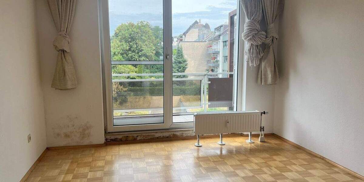 Etagenwohnung Düsseldorf Golzheim - 3 Zimmer, 95 m&sup2;, 434.000&euro; | Angebot:25880729