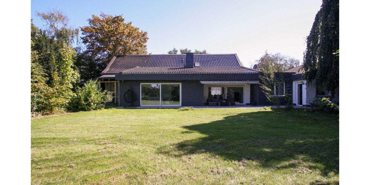 Einfamilienhaus Willich - 7 Zimmer, 331 m&sup2;, 999.500&euro; | Angebot:25688856