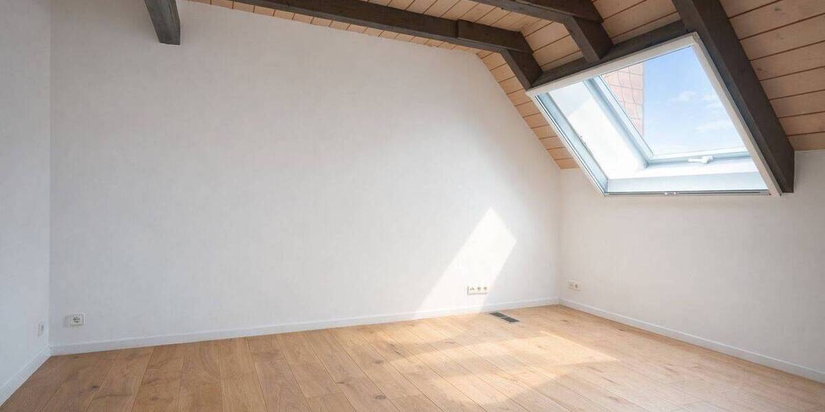 Doppelhaushälfte Krefeld-Kliedbruch Inrath/Kliedbruch - 3 Zimmer, 138 m&sup2;, 398.000&euro; | Angebot:26117936
