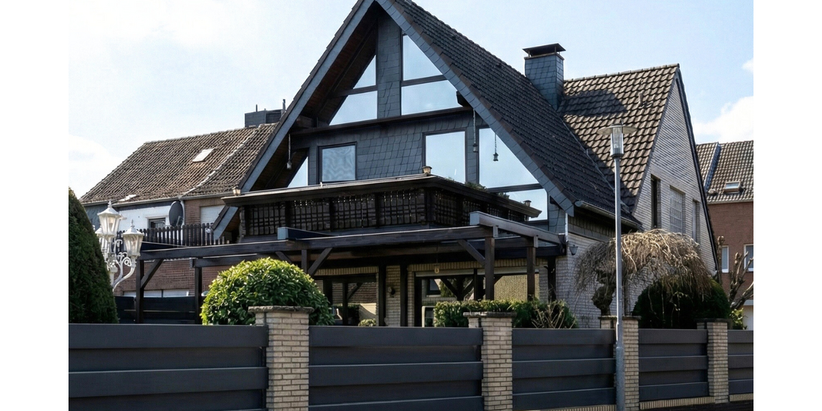 Einfamilienhaus Mönchengladbach - 6 Zimmer, 251 m&sup2;, 799.000&euro; | Angebot:26122314