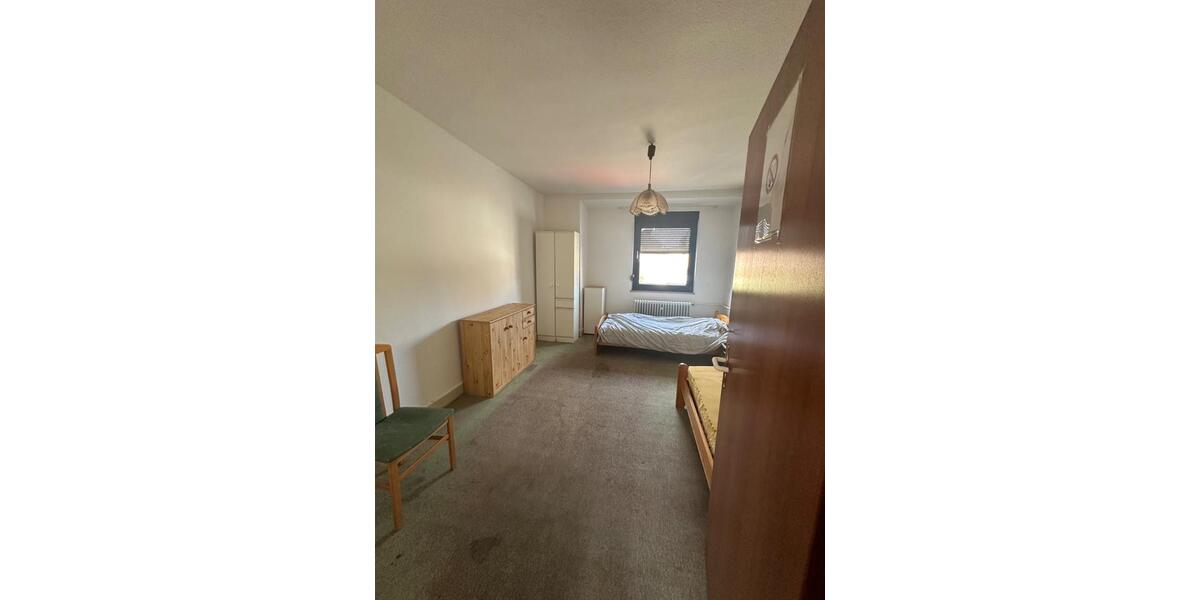 Doppelhaushälfte Linnich - 6 Zimmer, 153 m&sup2;, 1.250&euro; | Angebot:25864081