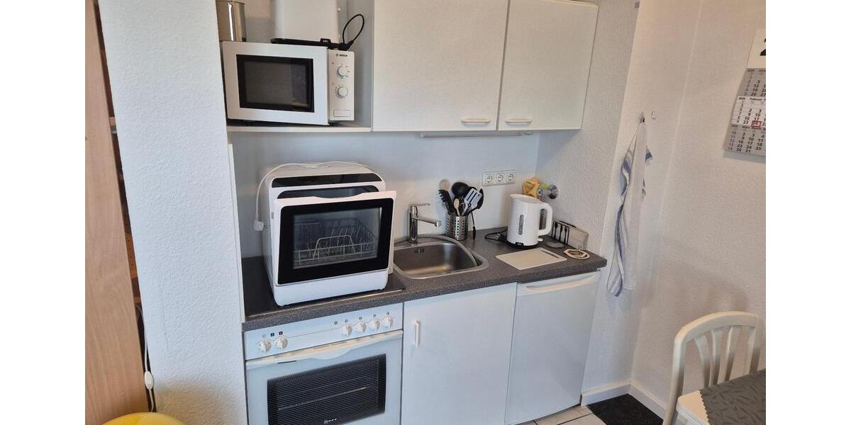 Etagenwohnung Düsseldorf Stadtbezirk 9 - 1 Zimmer, 38 m&sup2;, 700&euro; | Angebot:25239867