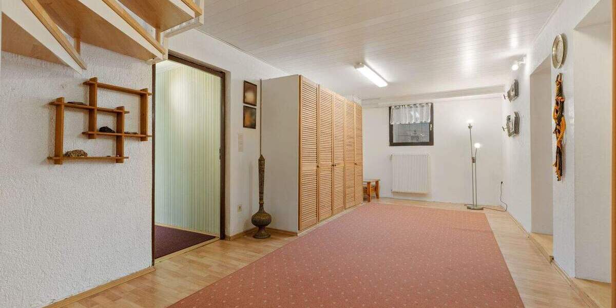 Bungalow Dormagen Hackenbroich - 8 Zimmer, 239 m&sup2;, 549.000&euro; | Angebot:26230626