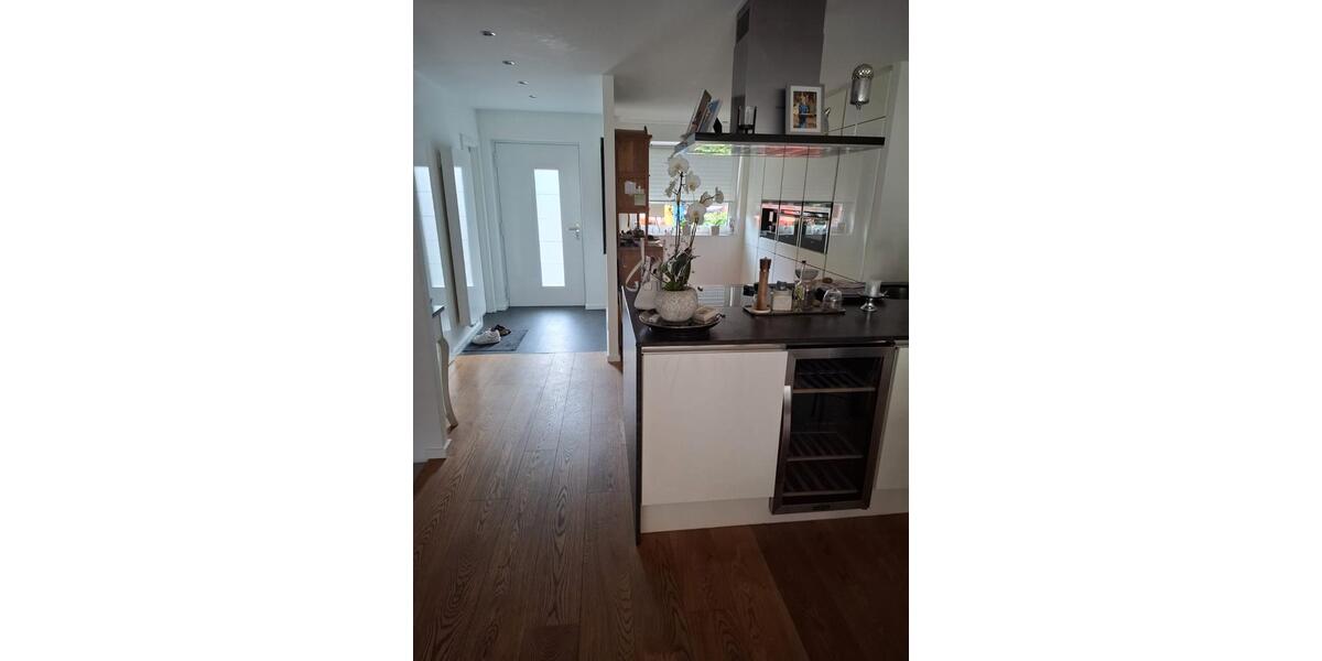 Reihenhaus Neuss Augustinusviertel - 5 Zimmer, 135 m&sup2;, 670.000&euro; | Angebot:26993127