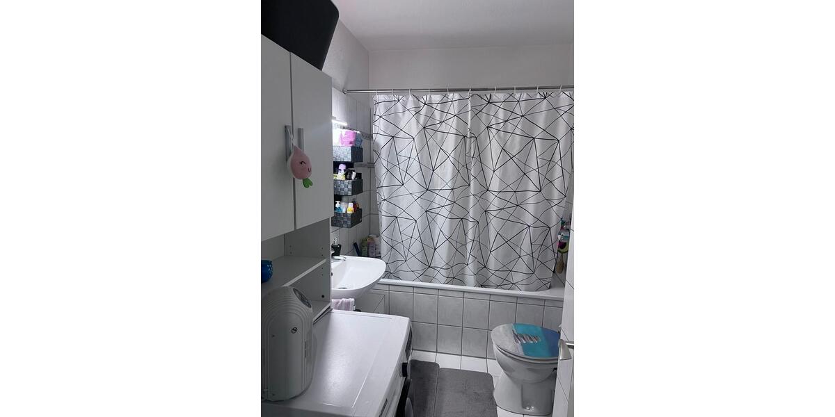 Etagenwohnung Mönchengladbach Süd - 2 Zimmer, 65 m&sup2;, 625&euro; | Angebot:26036371