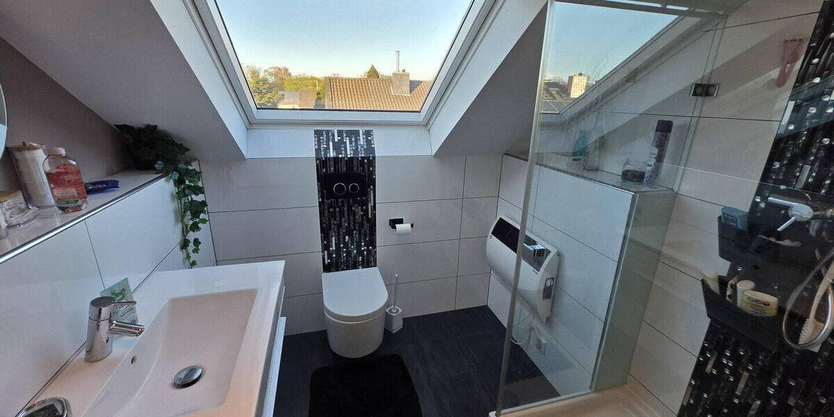 Doppelhaushälfte Krefeld Inrath/Kliedbruch - 7 Zimmer, 148 m&sup2;, 520.000&euro; | Angebot:26061659