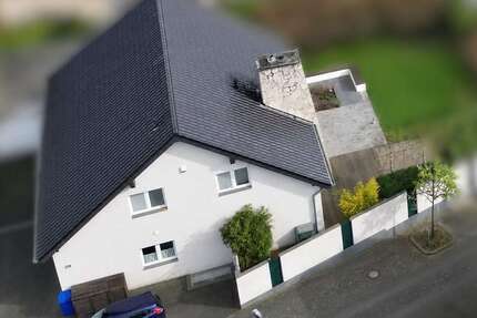 Haus Mönchengladbach Süd - 6 Zimmer, 300 m&sup2;, 924.000&euro; | Angebot:27188083