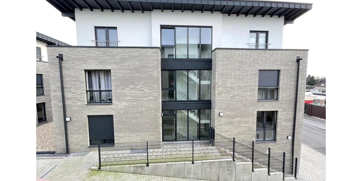 Etagenwohnung Wassenberg - 3 Zimmer, 93 m&sup2;, 1.025&euro; | Angebot:26033916