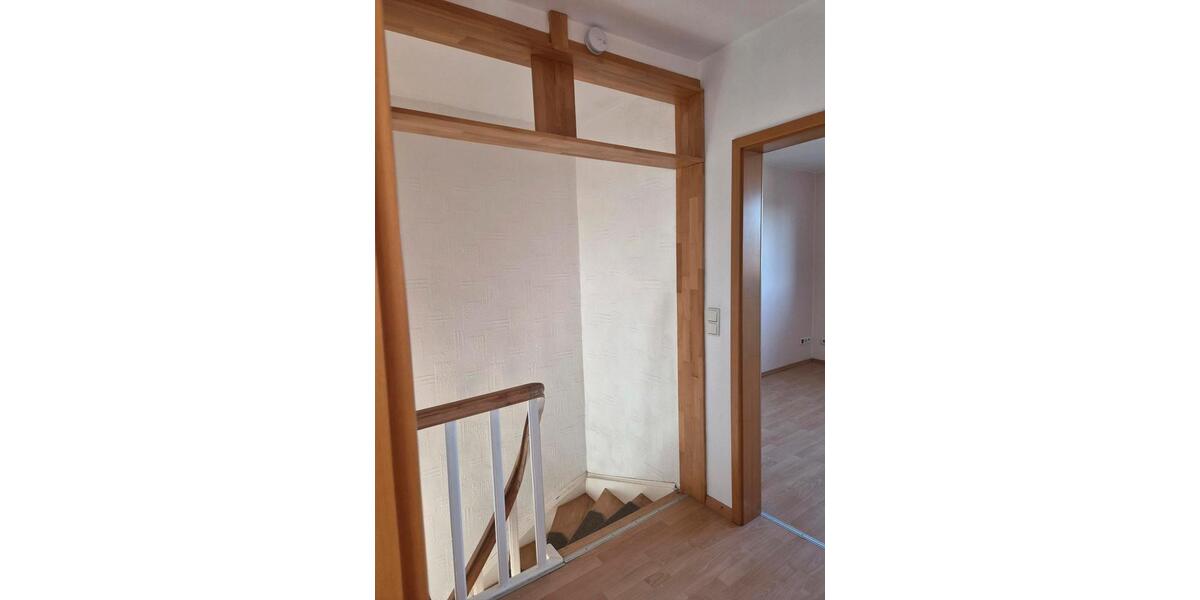 Reihenhaus Mönchengladbach West - 7 Zimmer, 150 m&sup2;, 329.000&euro; | Angebot:27223310