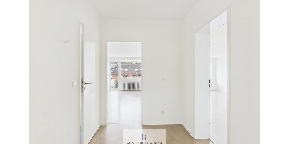 Etagenwohnung Düsseldorf Stadtbezirk 8 - 3 Zimmer, 109 m&sup2;, 1.250&euro; | Angebot:24157205