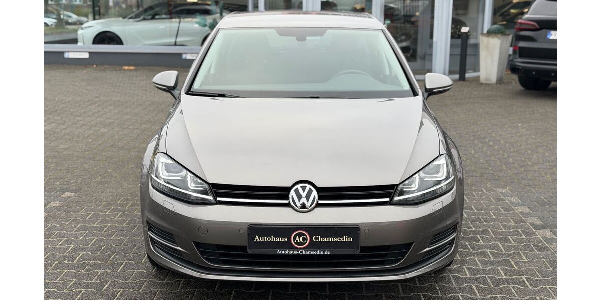 VW Golf 127.299 km 9.500 &euro; Viersen 41748