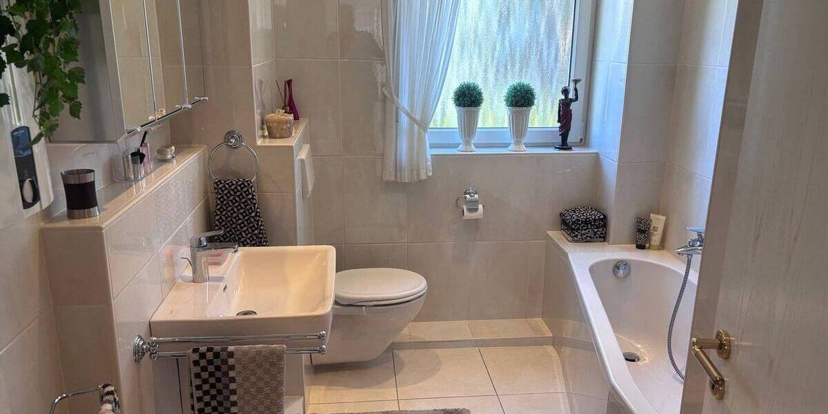 Etagenwohnung Mönchengladbach Neuwerk - 3 Zimmer, 89 m&sup2;, 295.000&euro; | Angebot:26245857