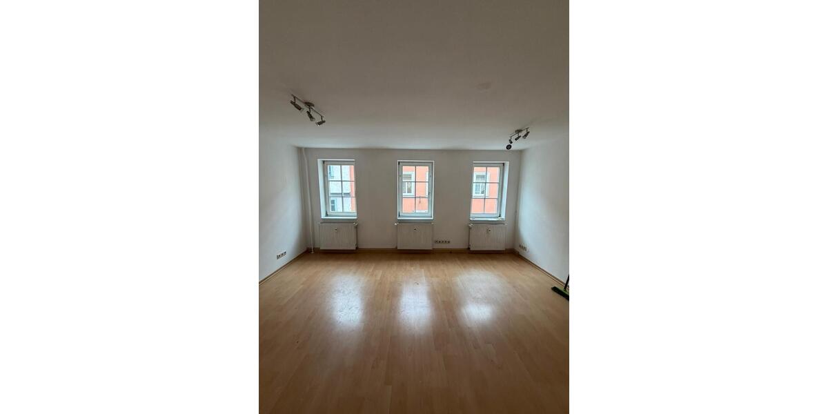 Etagenwohnung Düsseldorf Stadtbezirk 9 - 1 Zimmer, 38 m&sup2;, 550&euro; | Angebot:25232964
