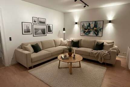 Wohnung Mönchengladbach Süd - 3 Zimmer, 86 m&sup2;, 1.200&euro; | Angebot:25235202