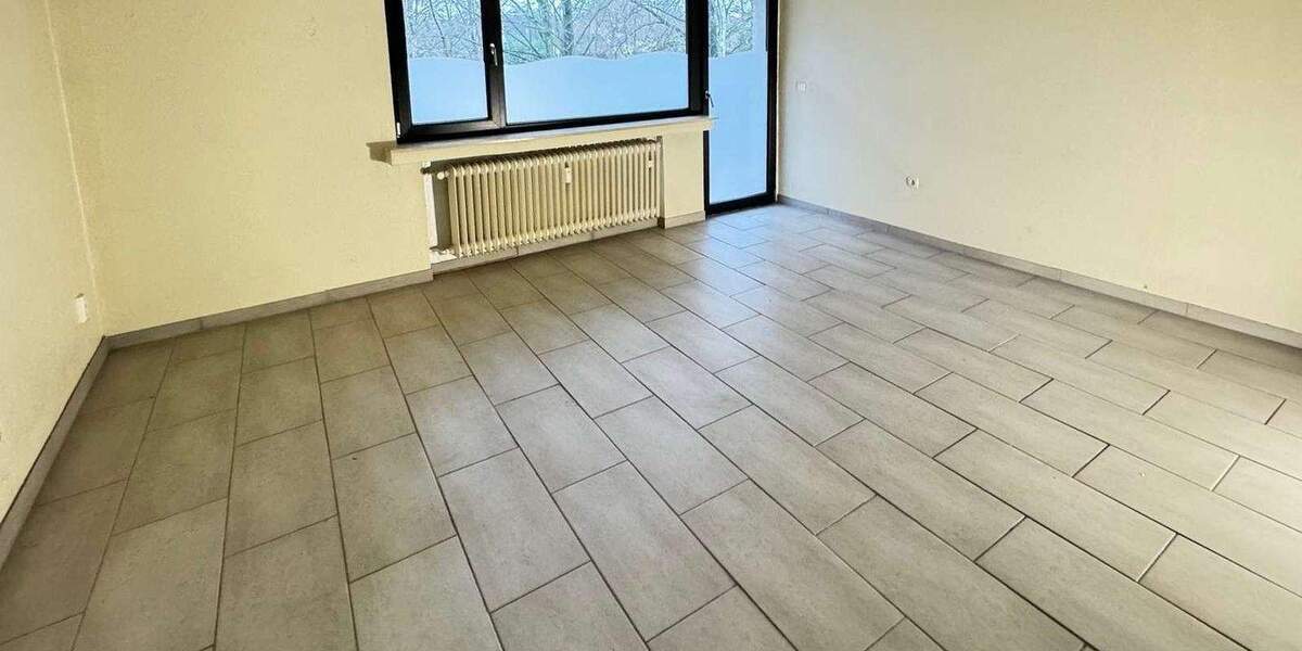 Etagenwohnung Bergheim Glessen - 7 Zimmer, 214 m&sup2;, 469.000&euro; | Angebot:25696518