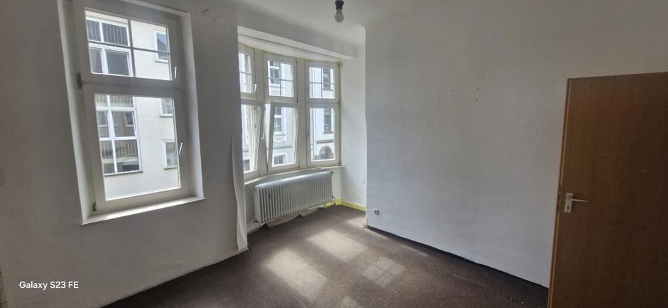 Etagenwohnung Düsseldorf Stadtbezirk 9 - 3 Zimmer, 100 m&sup2;, 1.850&euro; | Angebot:26003611