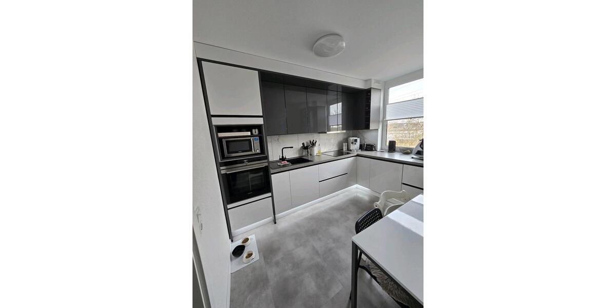 Etagenwohnung Ratingen Tiefenbroich - 3 Zimmer, 92 m&sup2;, 320.000&euro; | Angebot:24682526