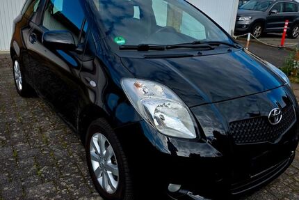 Toyota Yaris 82.000 km 5.500 &euro; Bergheim 50127
