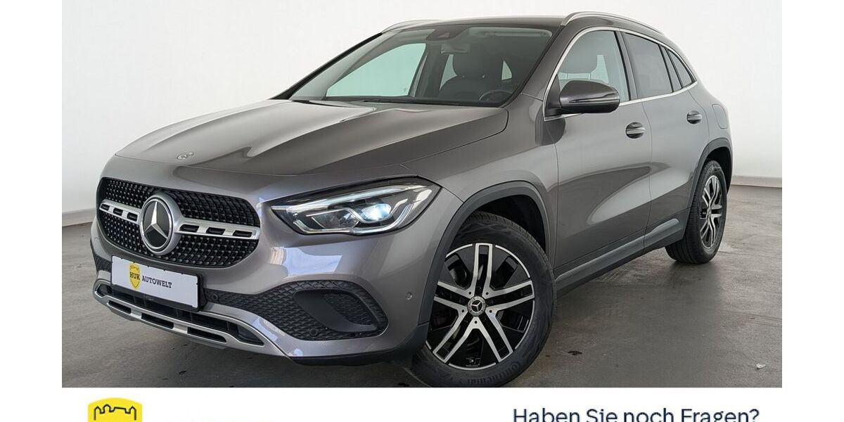 Mercedes-Benz GLA 200 97.050 km 25.760 &euro; Düsseldorf 40599