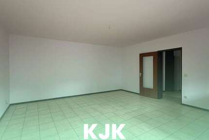 Wohnung Mönchengladbach - 3 Zimmer, 80 m&sup2;, 750&euro; | Angebot:26223757