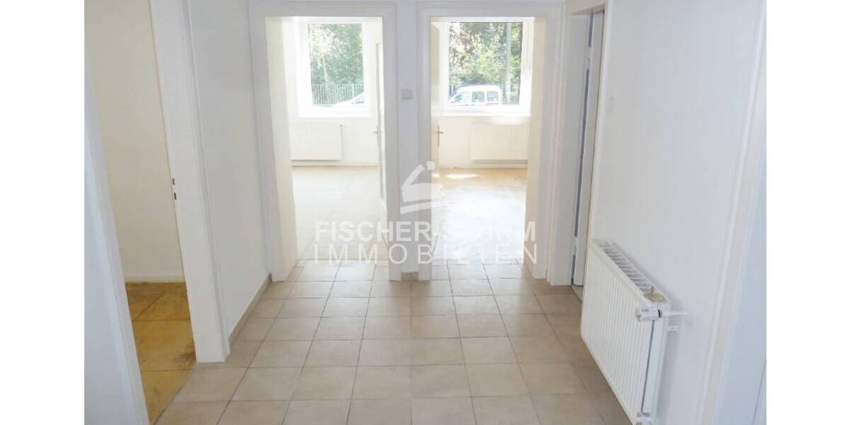 Etagenwohnung Düsseldorf Unterbilk - 3 Zimmer, 73 m&sup2;, 765&euro; | Angebot:26292694