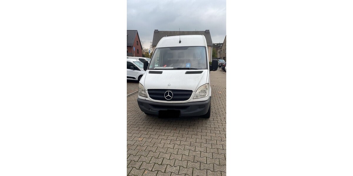 Mercedes-Benz Sprinter 126.000 km 6.500 &euro; neuss 41460