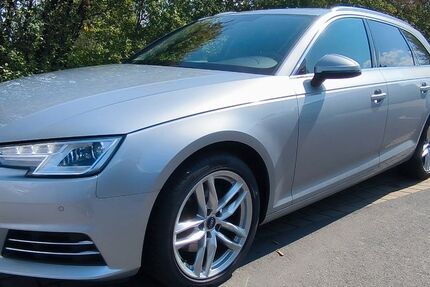 Audi A4 153.000 km 17.900 &euro; Niederzier 52382