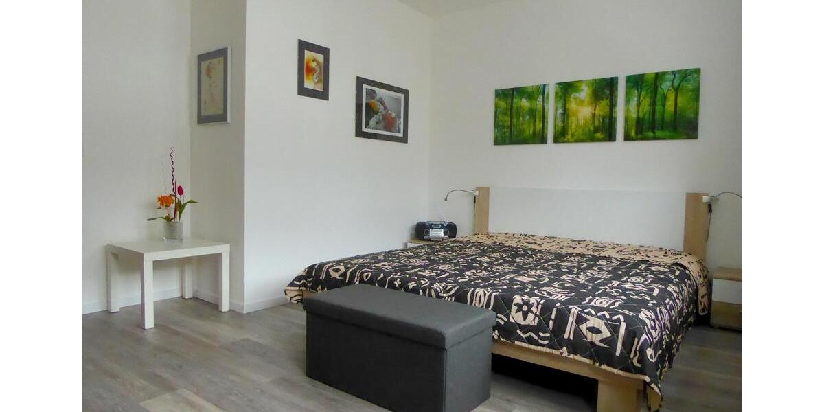 Etagenwohnung Düsseldorf Stadtbezirk 5 - 2.5 Zimmer, 60 m&sup2;, 1.130&euro; | Angebot:26041022