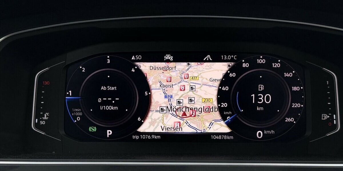 VW Tiguan Allspace R-LIne / 4Motion / Pano / Memory 99.000 km 33.490 &euro; Mönchengladbach 41066