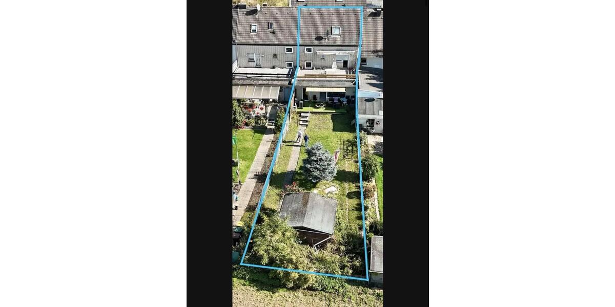 Reihenhaus Grevenbroich Neuenhausen - 8 Zimmer, 180 m&sup2;, 275.000&euro; | Angebot:26227521