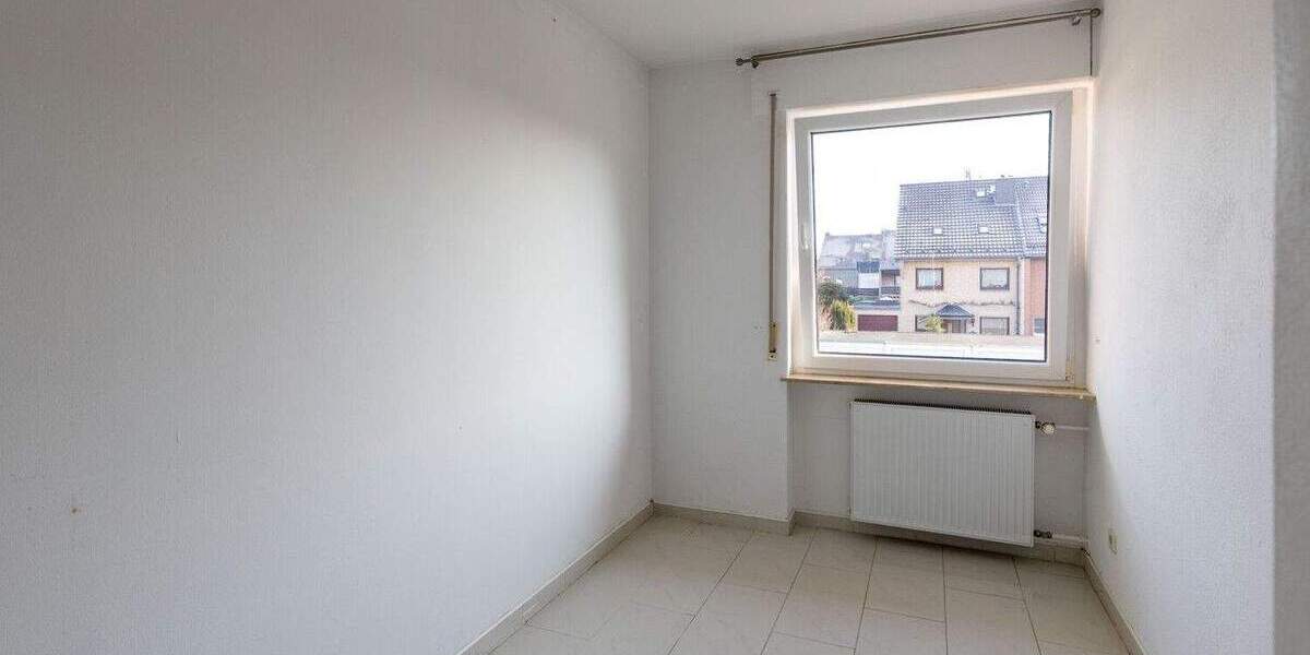 Reihenendhaus Neuss Grefrath - 5 Zimmer, 117 m&sup2;, 429.000&euro; | Angebot:25736311