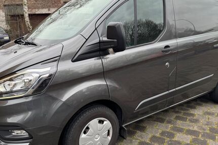 Ford Transit Custom 125.000 km 14.999 &euro; Neuss 41462