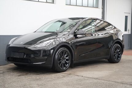 Tesla Model Y 79.998 km 31.950 &euro; Mönchengladbach 41236