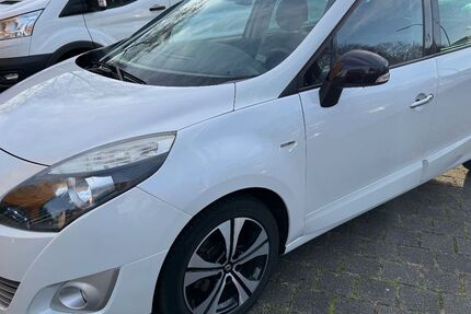 Renault Scenic 98.000 km 6.750 &euro; Neuss 41462