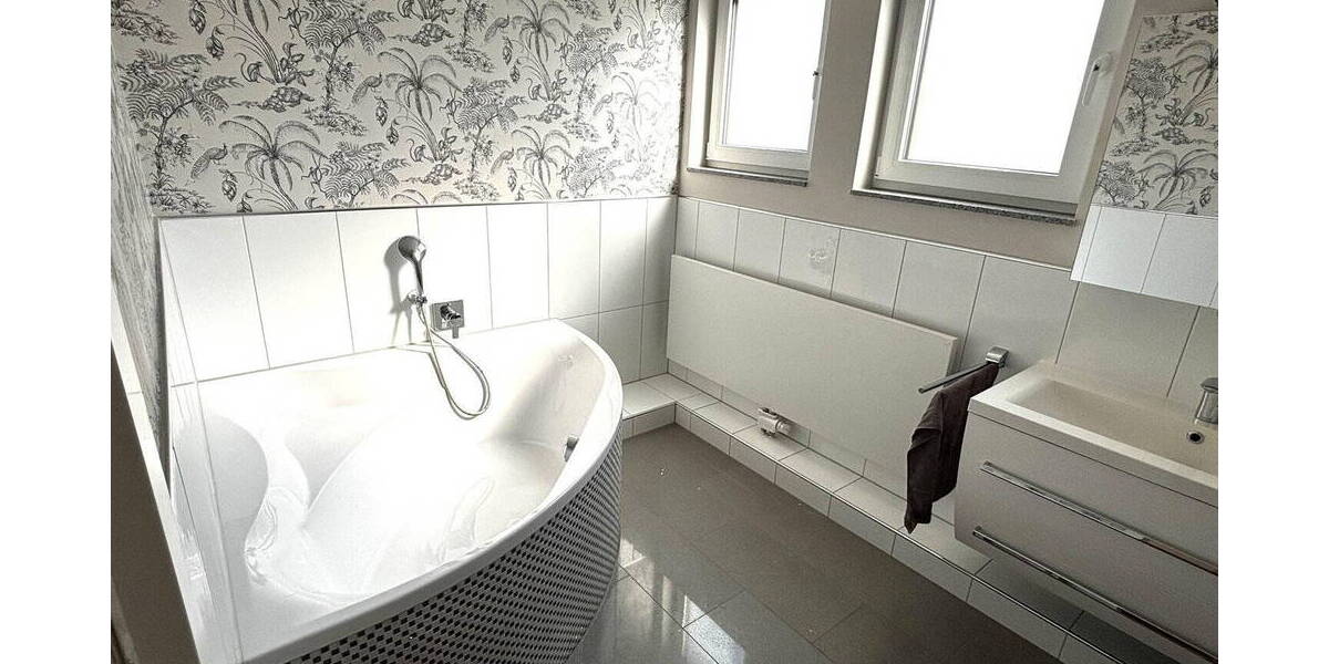 Reihenendhaus Düsseldorf Unterrath - 5 Zimmer, 124 m&sup2;, 895.000&euro; | Angebot:26257656