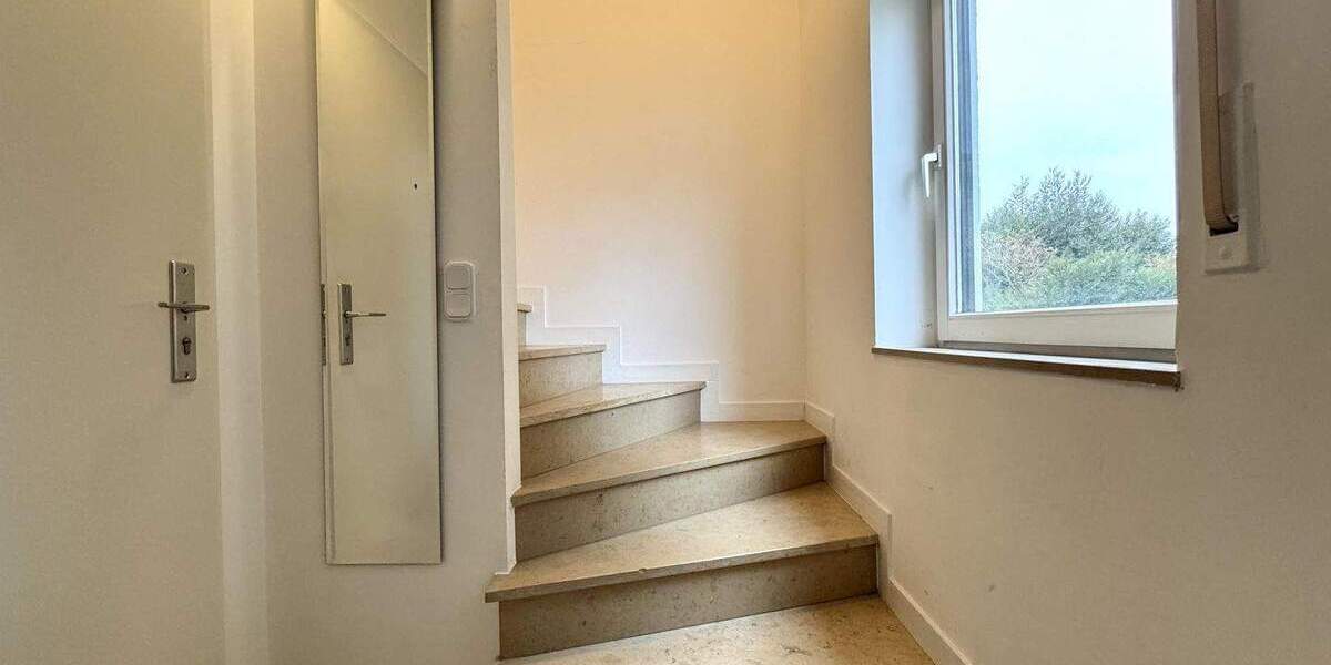 Etagenwohnung Leverkusen Küppersteg - 3 Zimmer, 85 m&sup2;, 329.000&euro; | Angebot:25675623